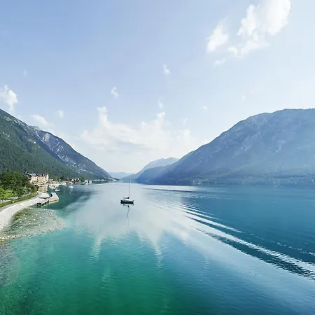 Superior Tiroler Madl Dağ evi