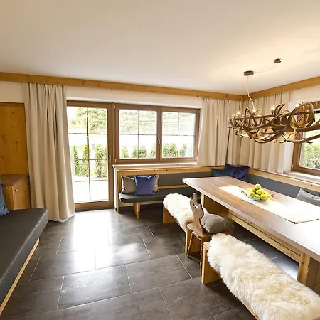 Superior Tiroler Madl *