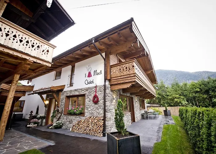 شاليه Superior Tiroler Madl